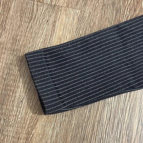 Offline by Aerie ribbed cropped long sleeve workout top - Picture 4 of 7